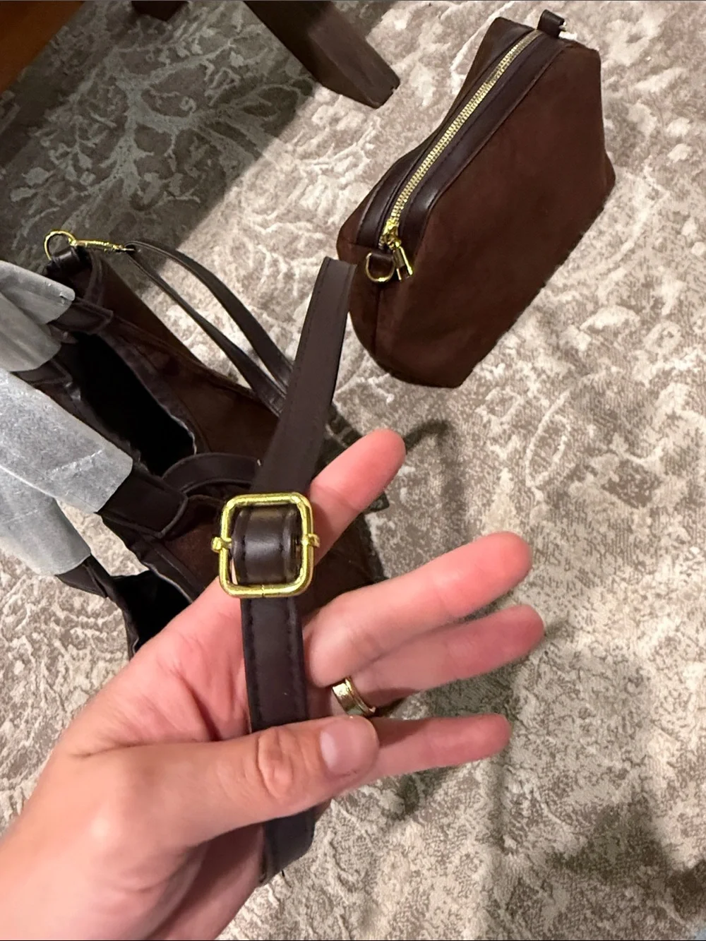 Commense elegant brown